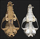 thumbnail of skulls of two subspecies of foxes
