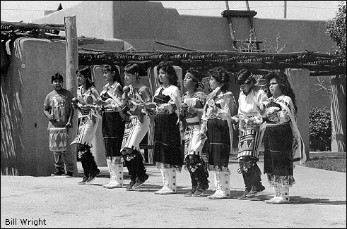 Tigua dancers